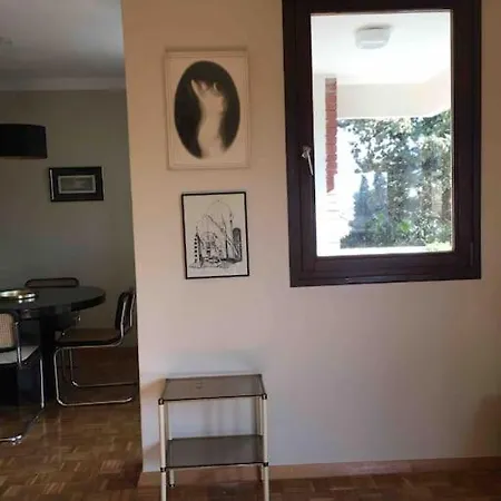M&m's Place. Beach. Old Town. Free Parking. 86m2.