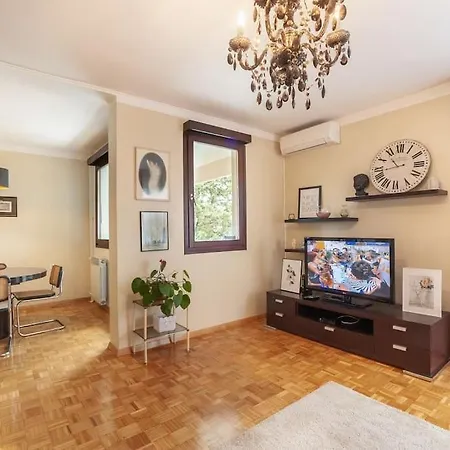 M&m's Place. Beach. Old Town. Free Parking. 86m2. Zadar